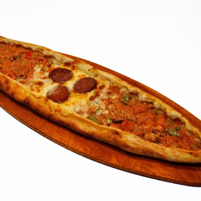 Cömert Özel Pide