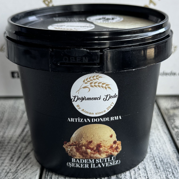 Artizan Badem Sütlü Dondurma (500 ml.)