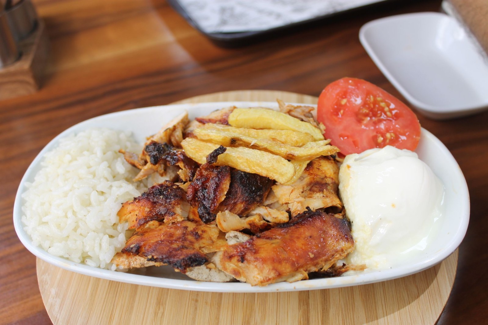 Beğendik Tereyağlı İskender (Tavuk Dönerden)