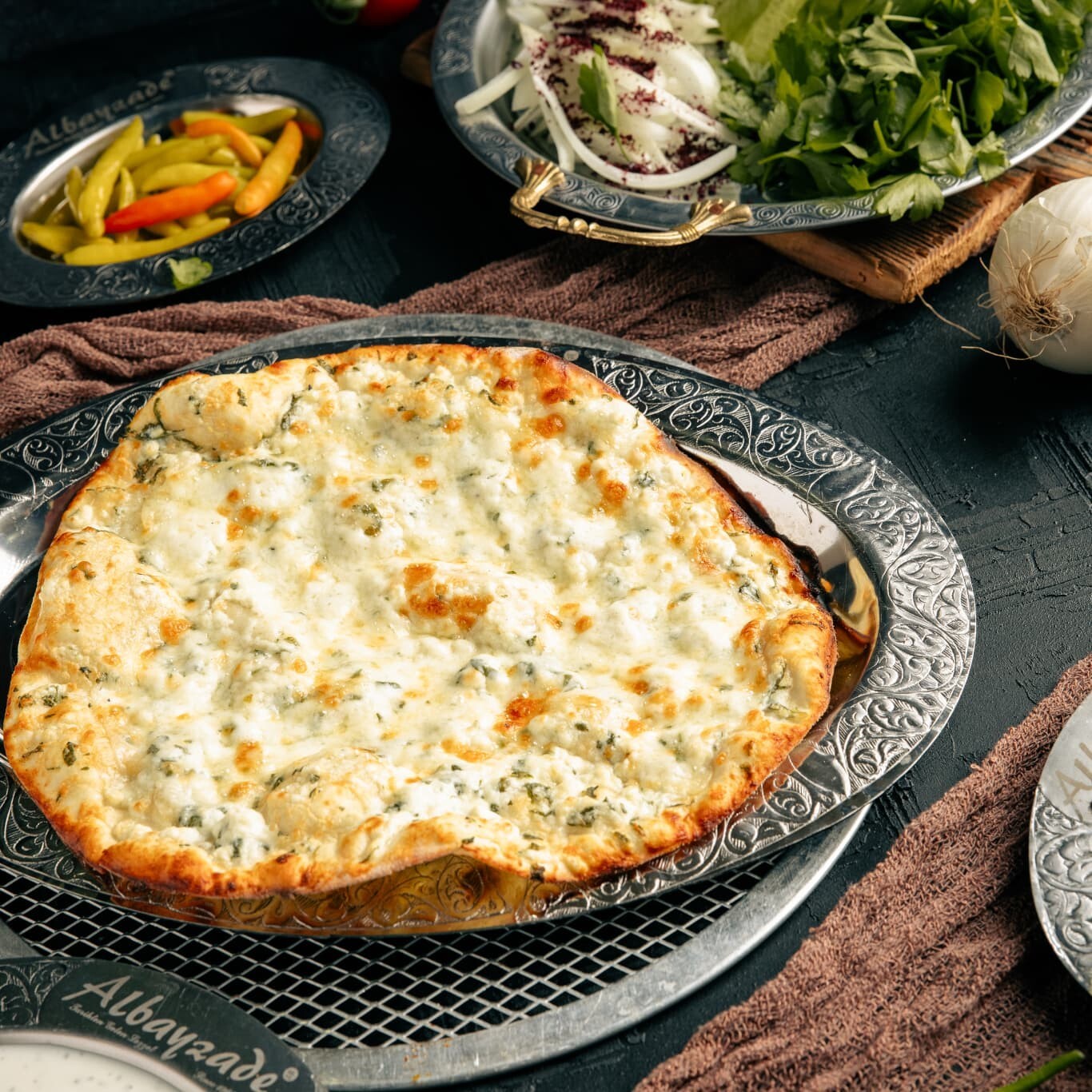 2’liBeyaz Peynirli Lahmacun
