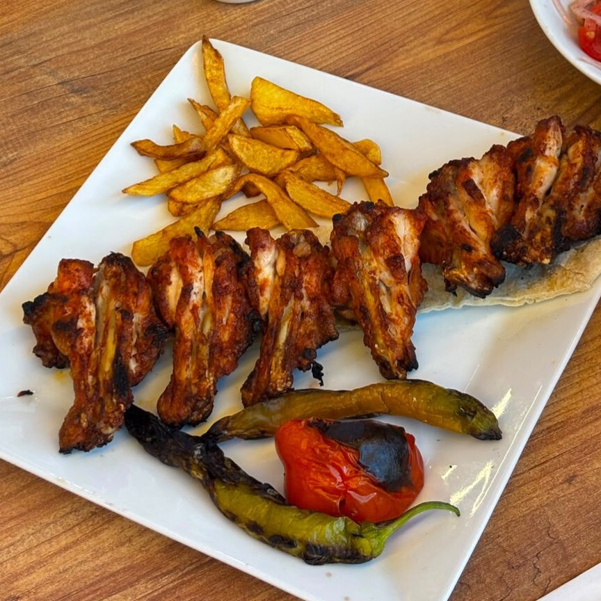 Kök Kanat