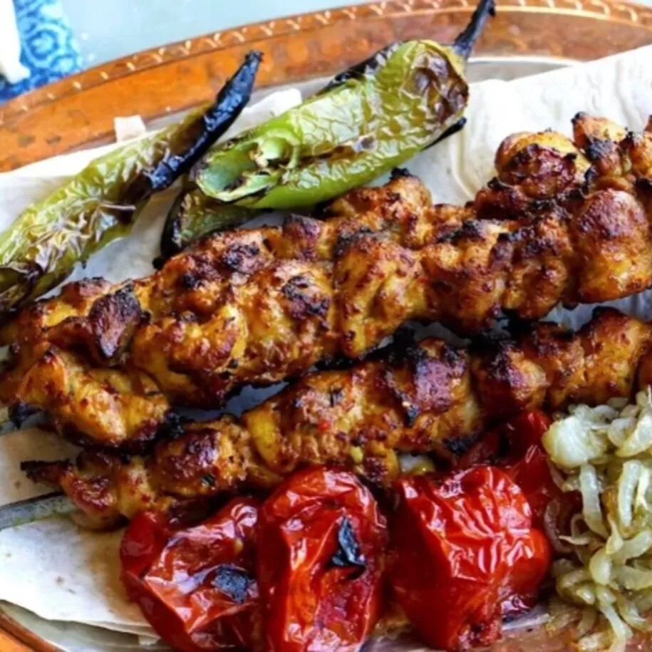 1 Kg (çiğ tartı) Tavuk Şiş ( Kemiksiz)