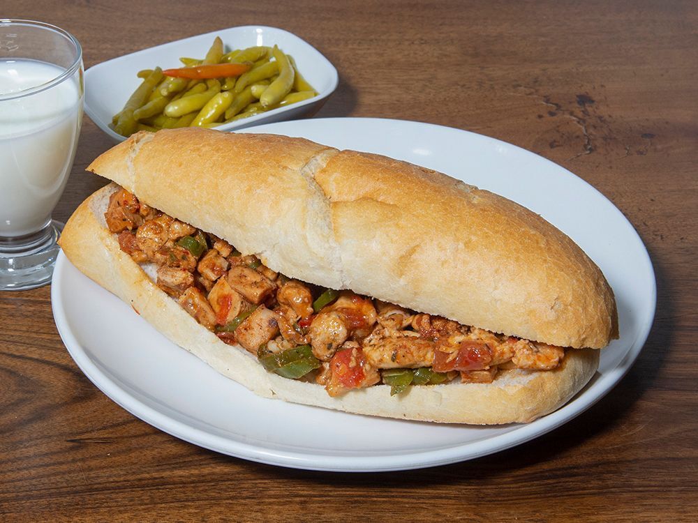 Ekmek Arası Tavuk Sote
