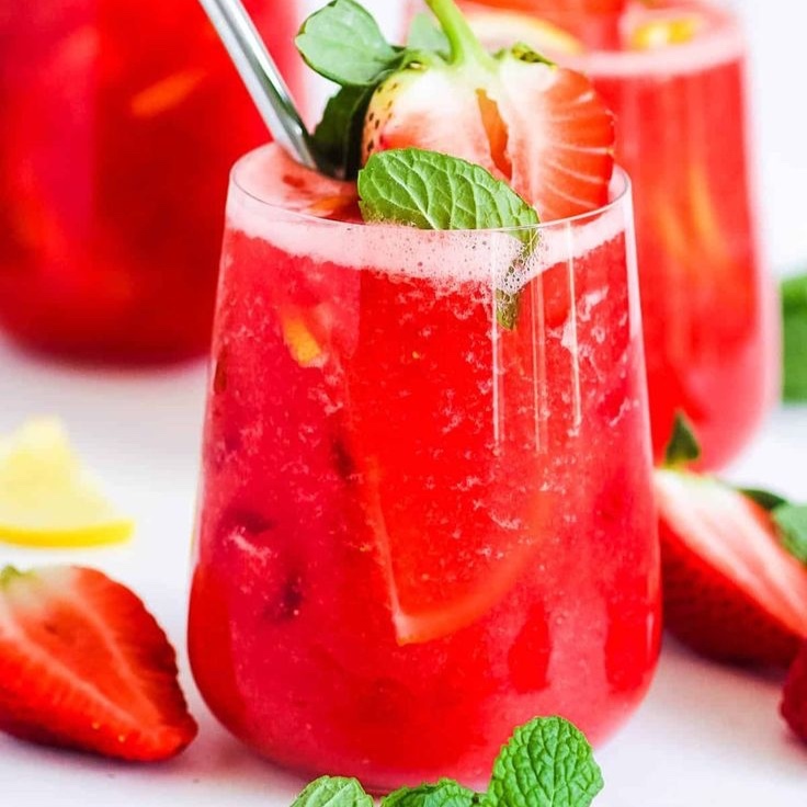 Avrupa Çilekli Limonata