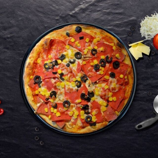 4 Mevsim Pizza Şöleni VIP Line Sos Mısırlım Jambonlum Gurme Pizza ( Büyük Boy )