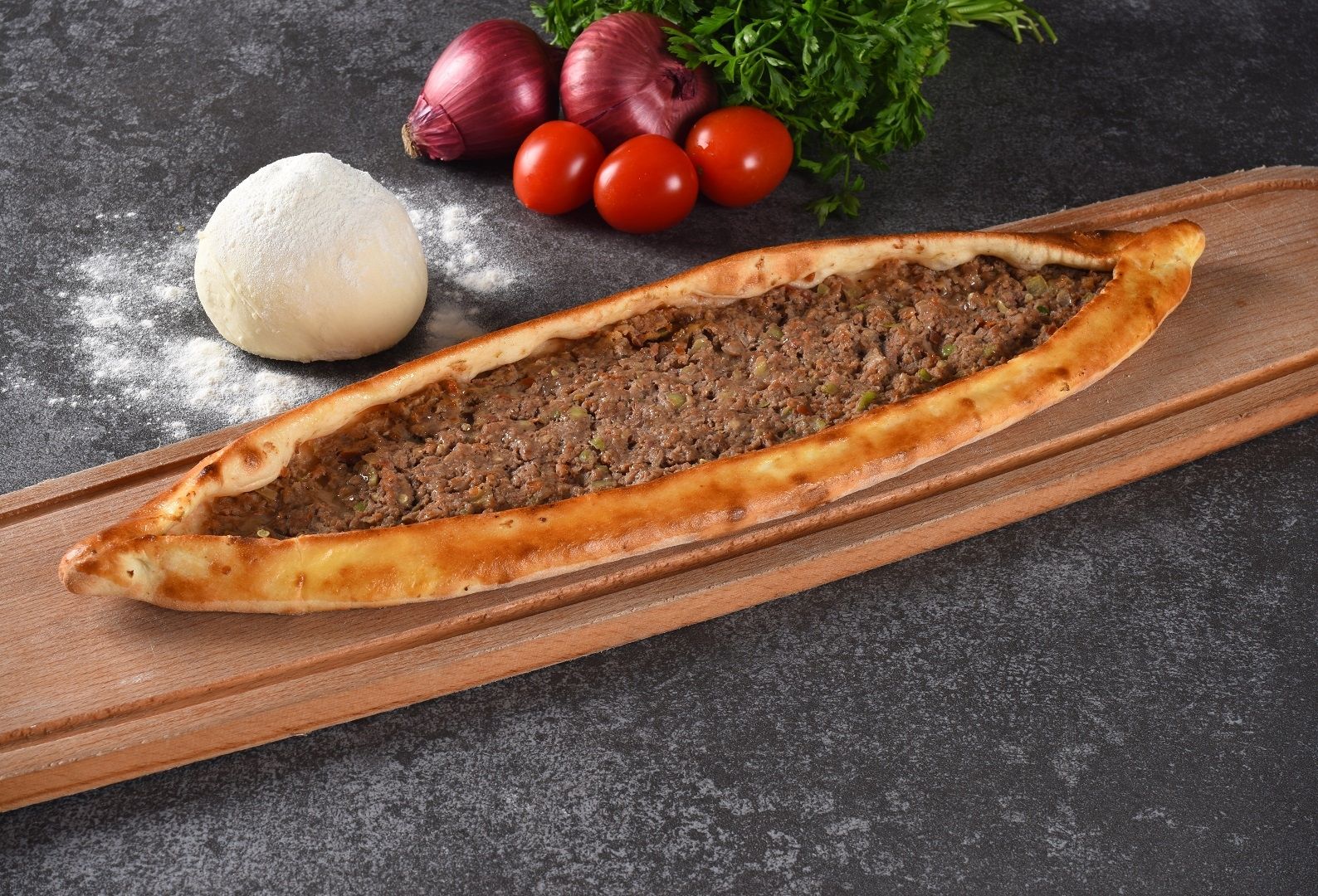 Kıymalı Pide