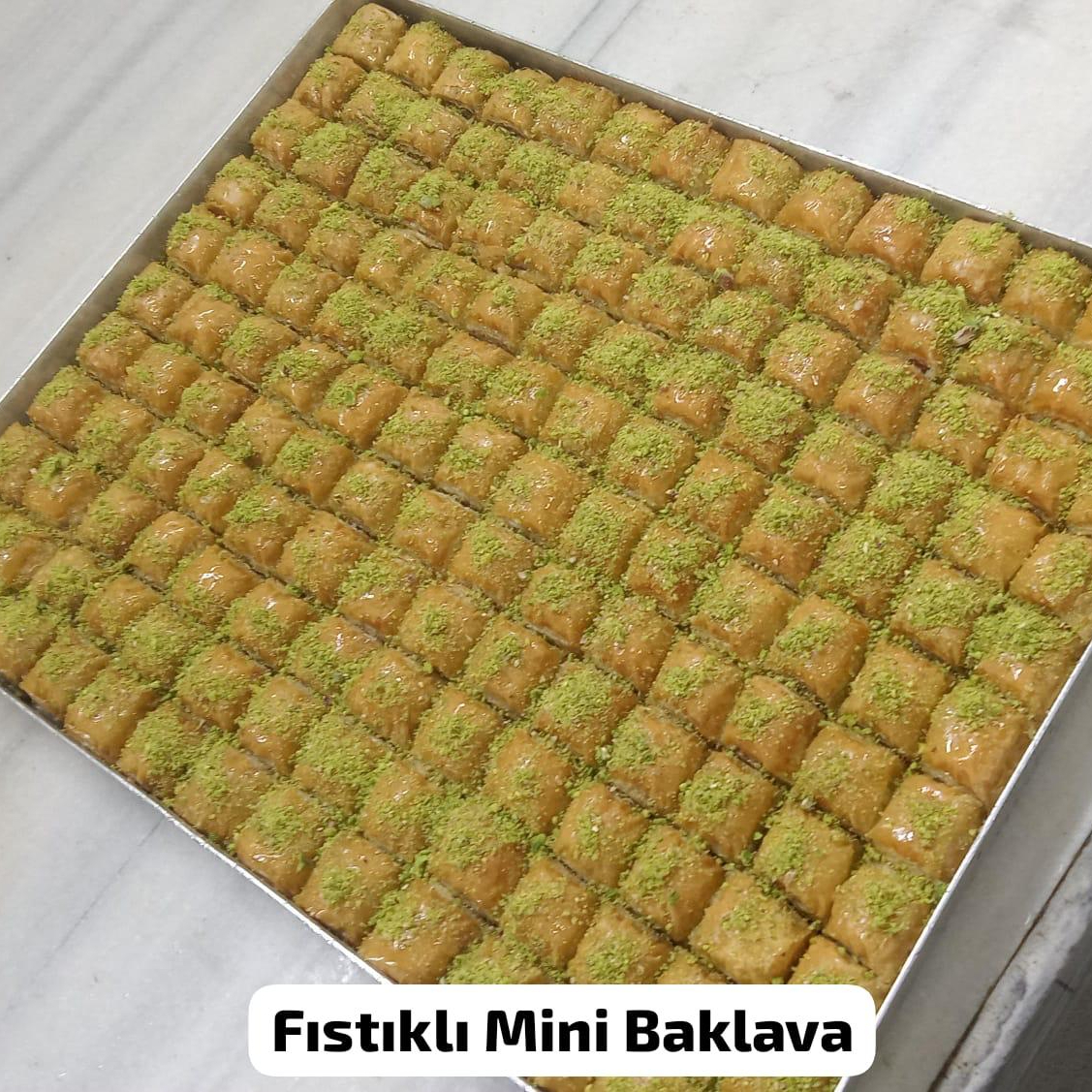 Fıstıklı Mini Baklava 1 Kg.