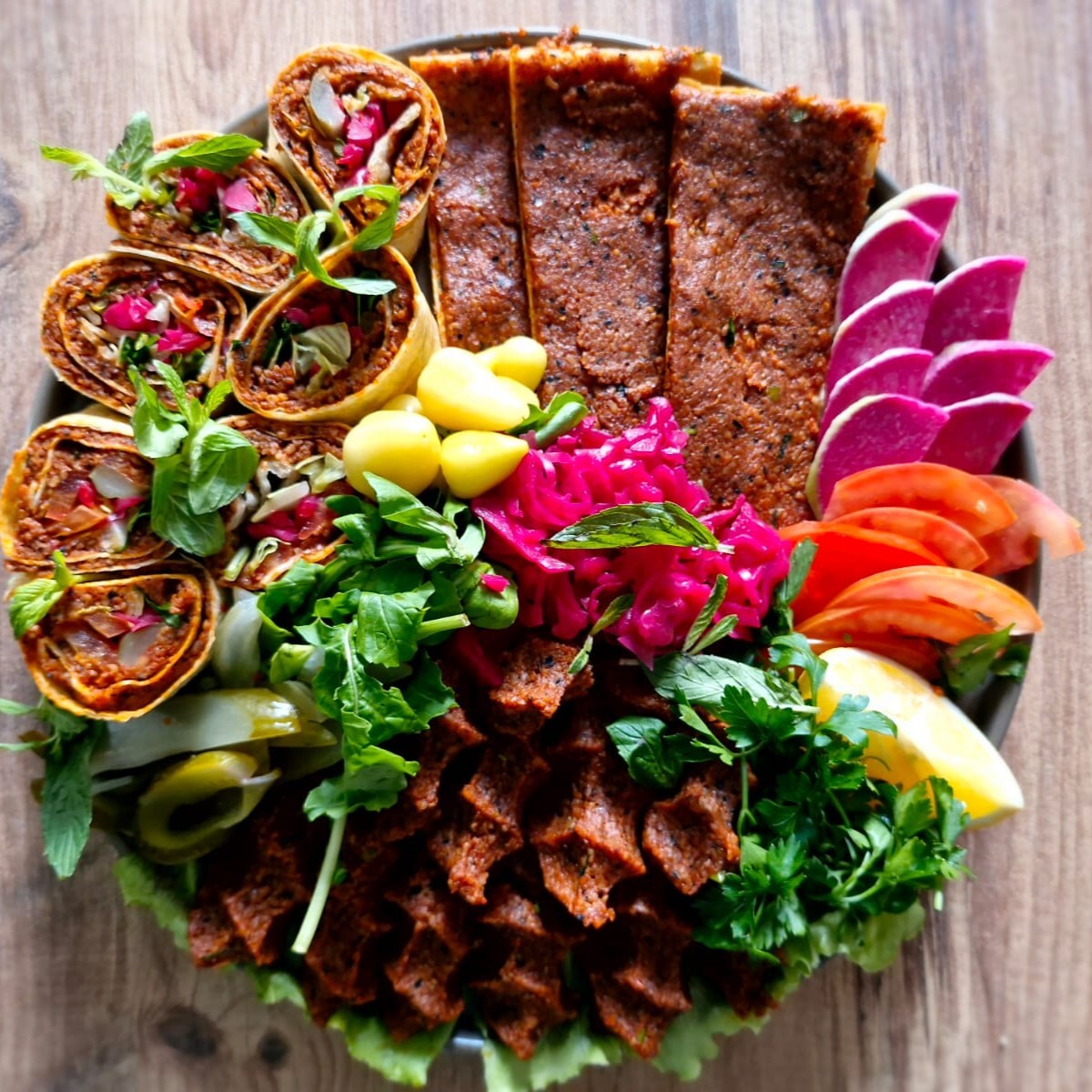 Çiğköfte Paşa Tabağı