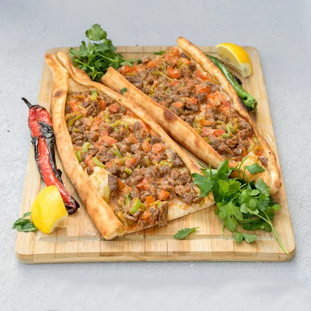 Kuşbaşılı Pide