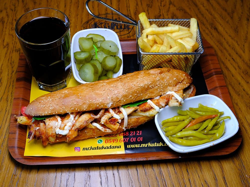 Sütlü Ekmek Arası Tavuk Döner Menü