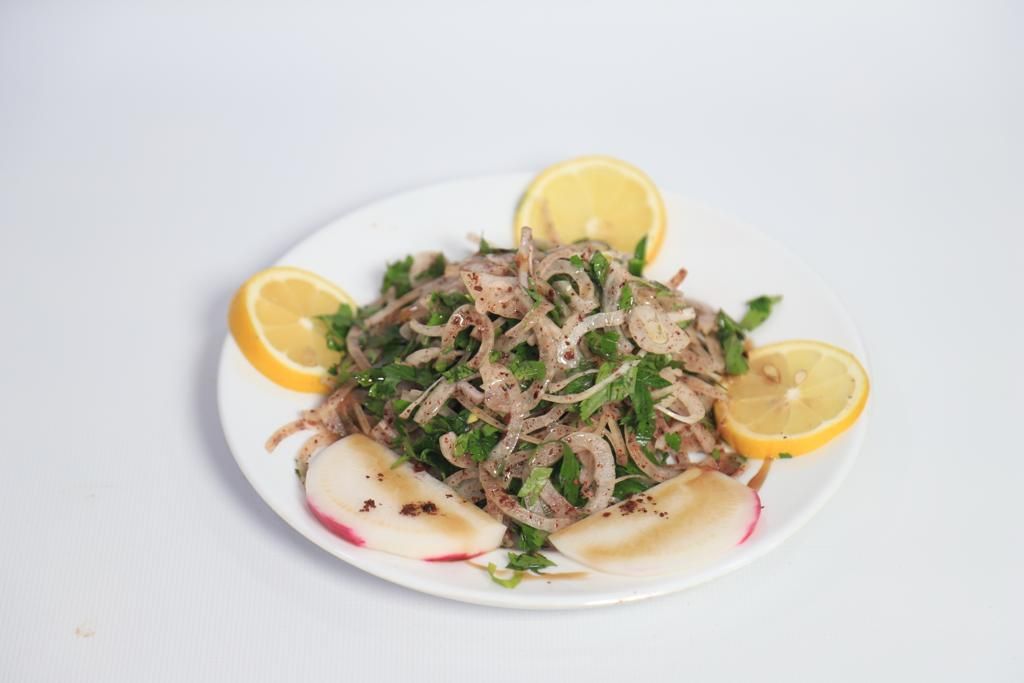 İkili Sumaklı Salata