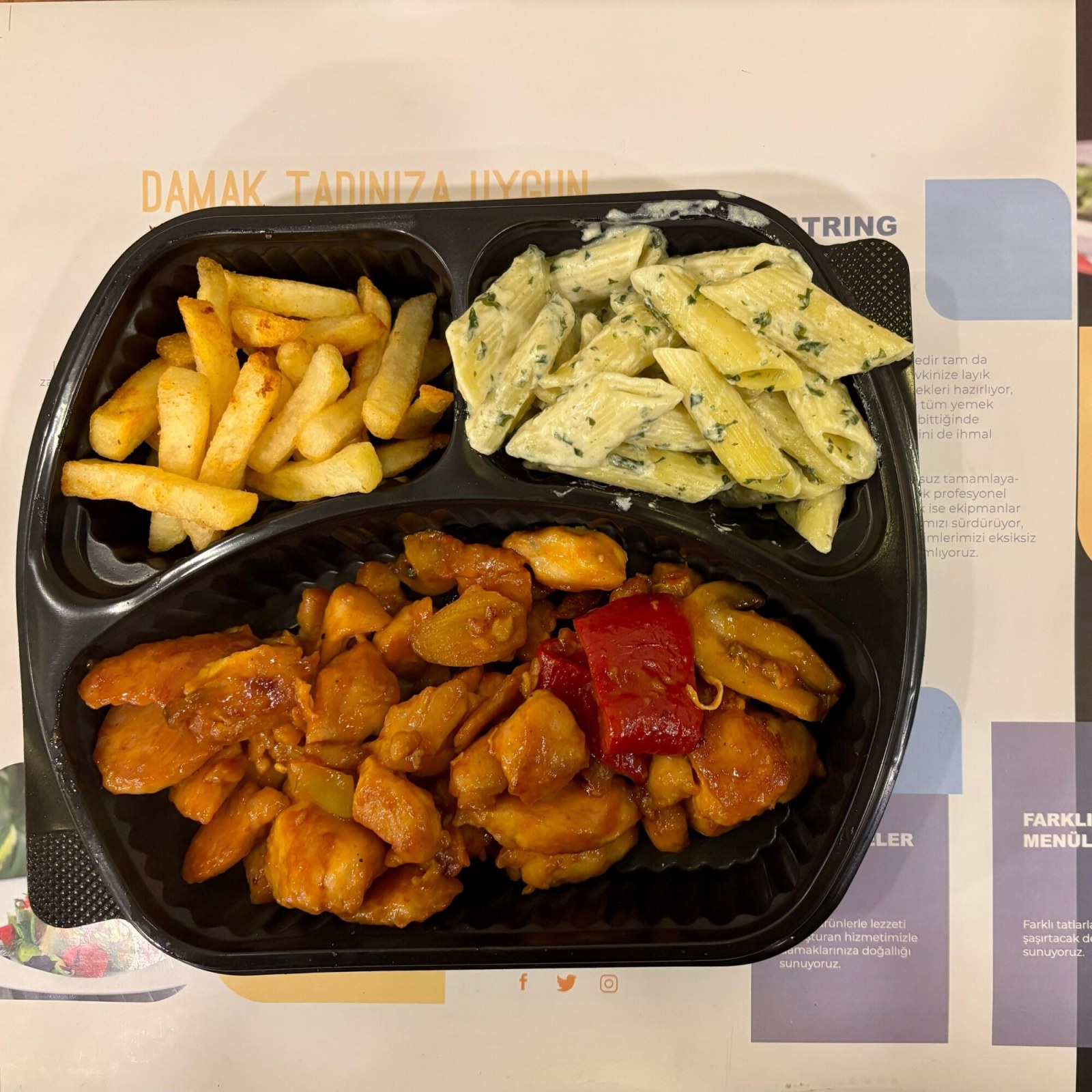Tavada Acılı Chili Soslu Tavuk