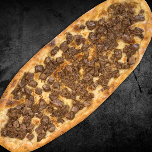 Kavurmalı Pide