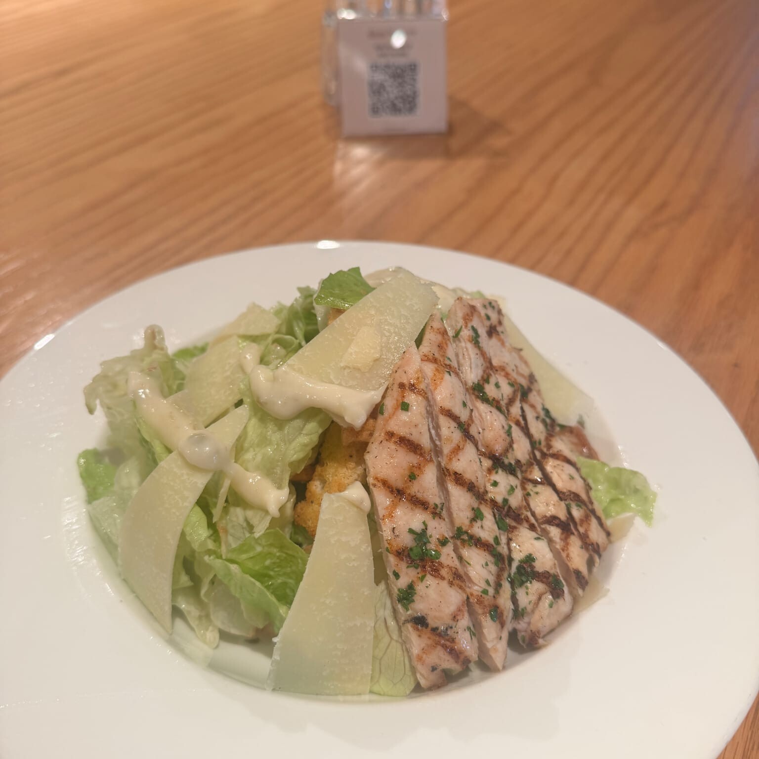 Sezar Salata (Tavuklu)