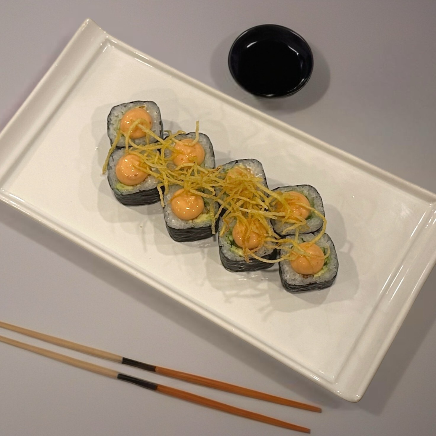Crunchy Ika Maki (8 pcs.)