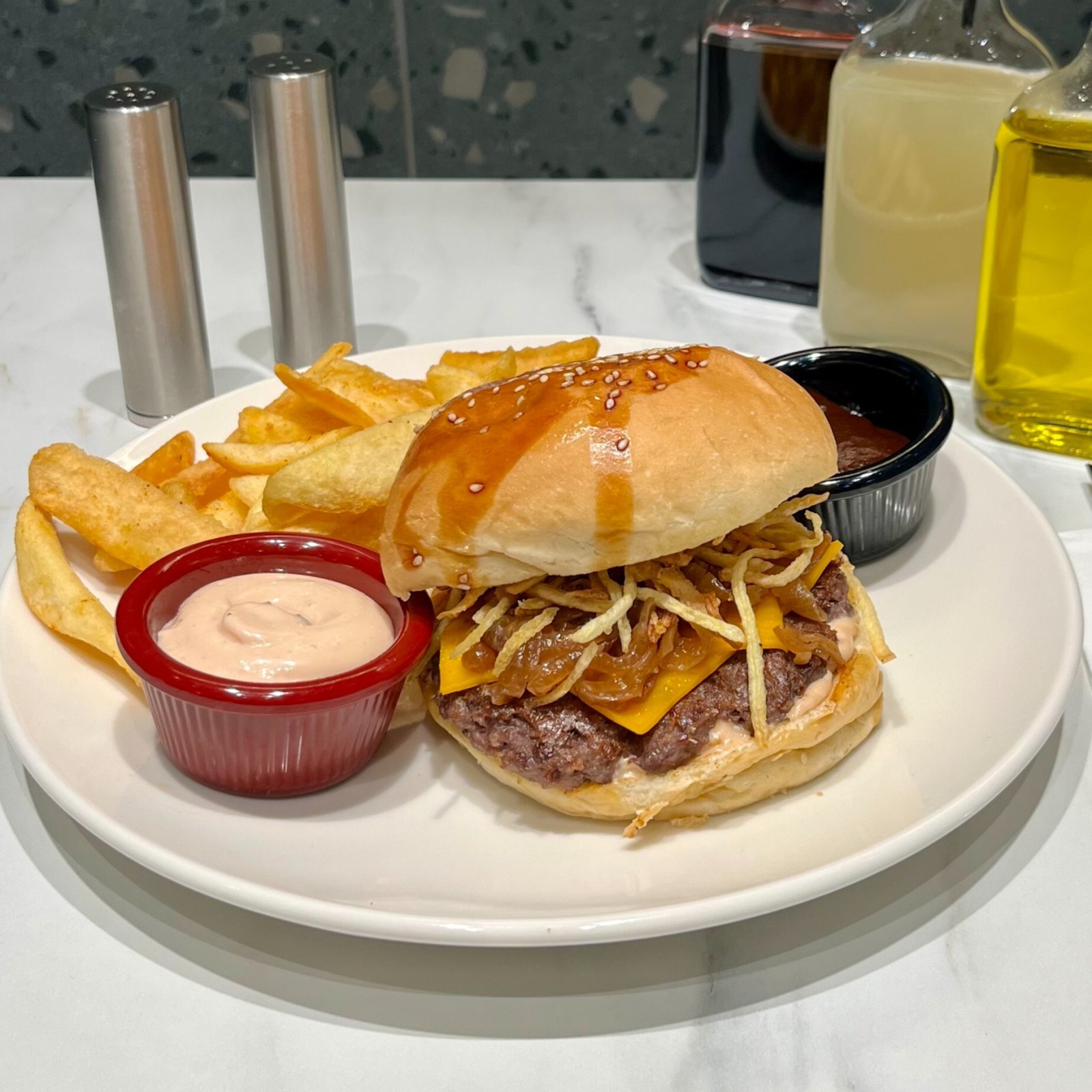 Step Special Burger Menü