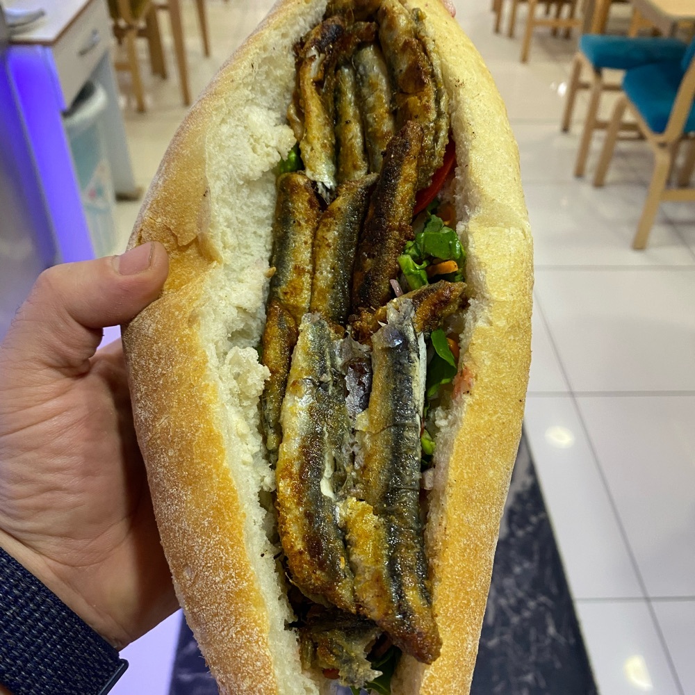 Ekmek Arası HAMSİ