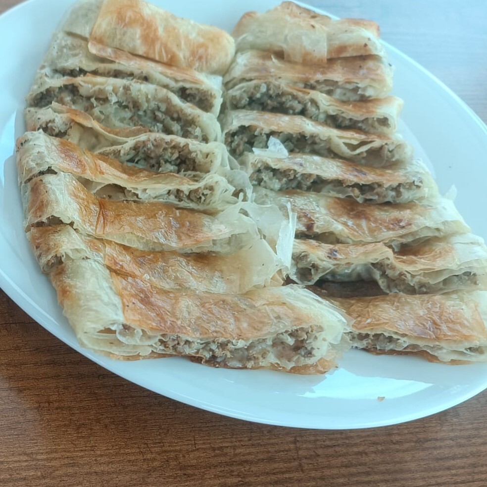 Kıymalı Serpme Börek (1 Porsiyon)