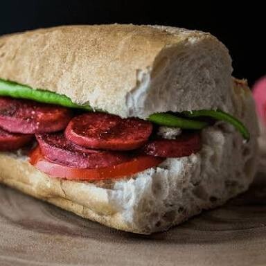 Tüm Sucuk Ekmek