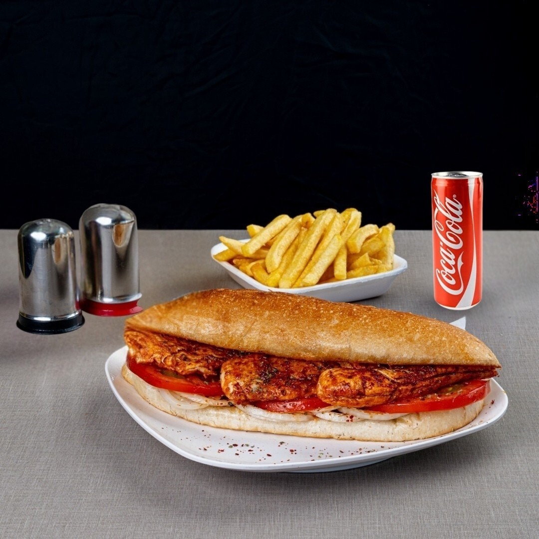Ekmek Arası Izgara Tavuk Menü