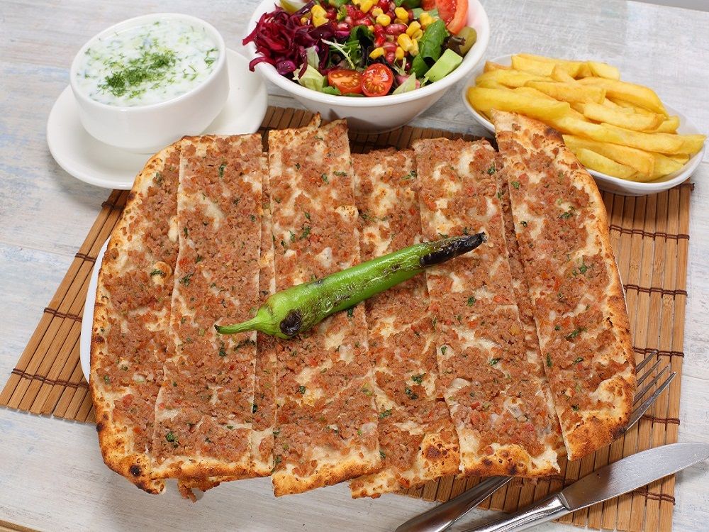 Kıymalı Pide (Açık)
