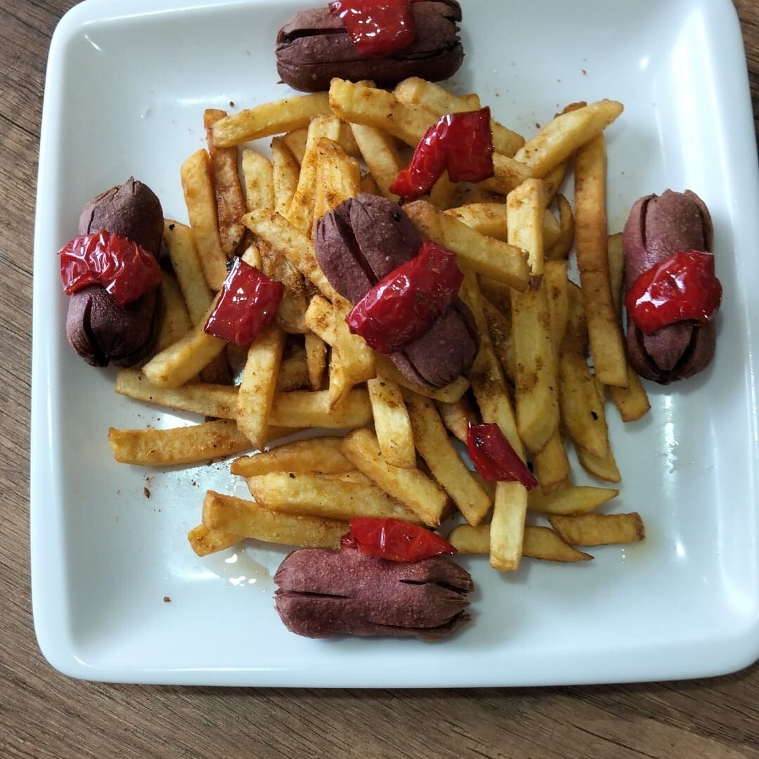 Patates Tava ve Sosisli Tabağı