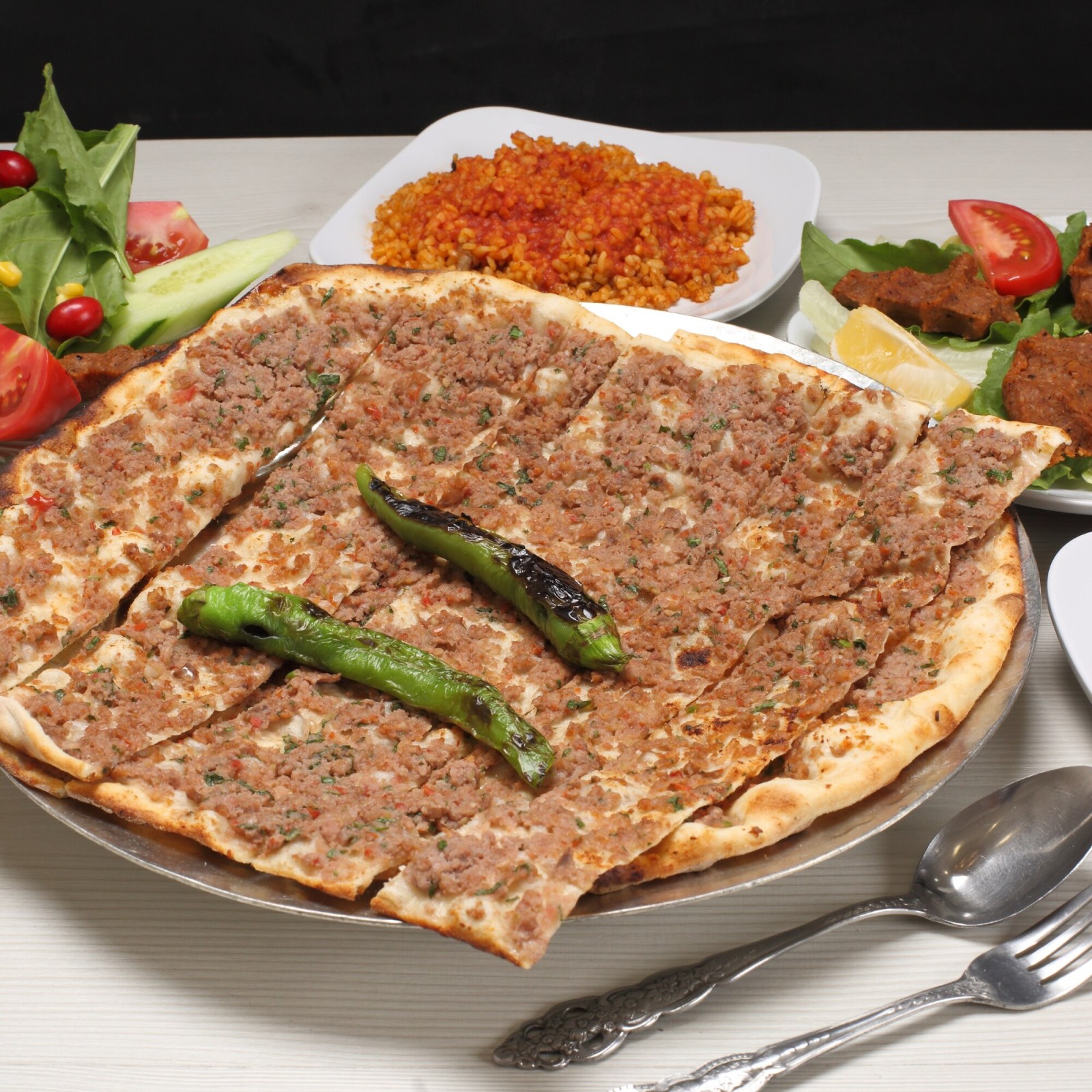 Kıymalı Pide (Açık)
