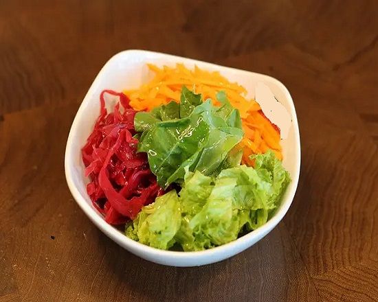 Mevsim Salata