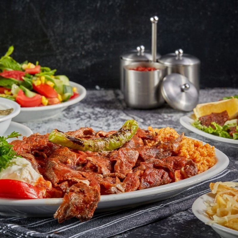 Kaşarlı İskender (Et Döner)