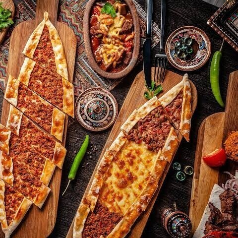 Pide Şöleni