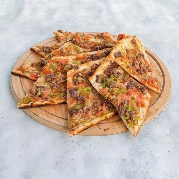 Kuşbaşılı Pide