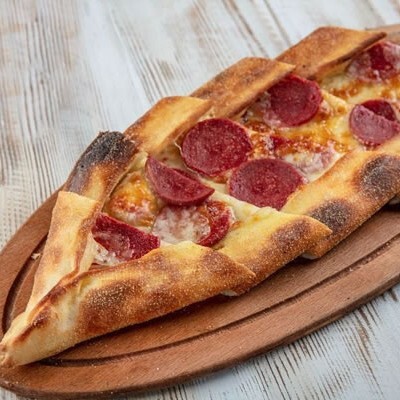 3 Adet Sucuklu Kaşarlı Cantık + Küçük Ayran
