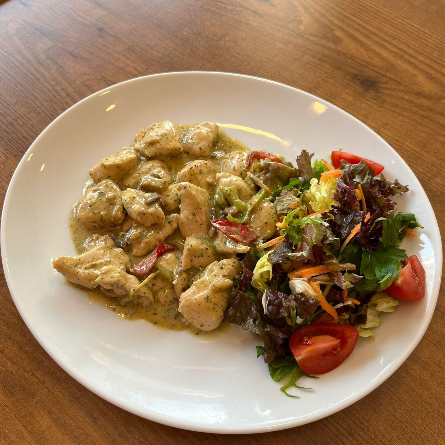 Pesto Soslu Tavuk