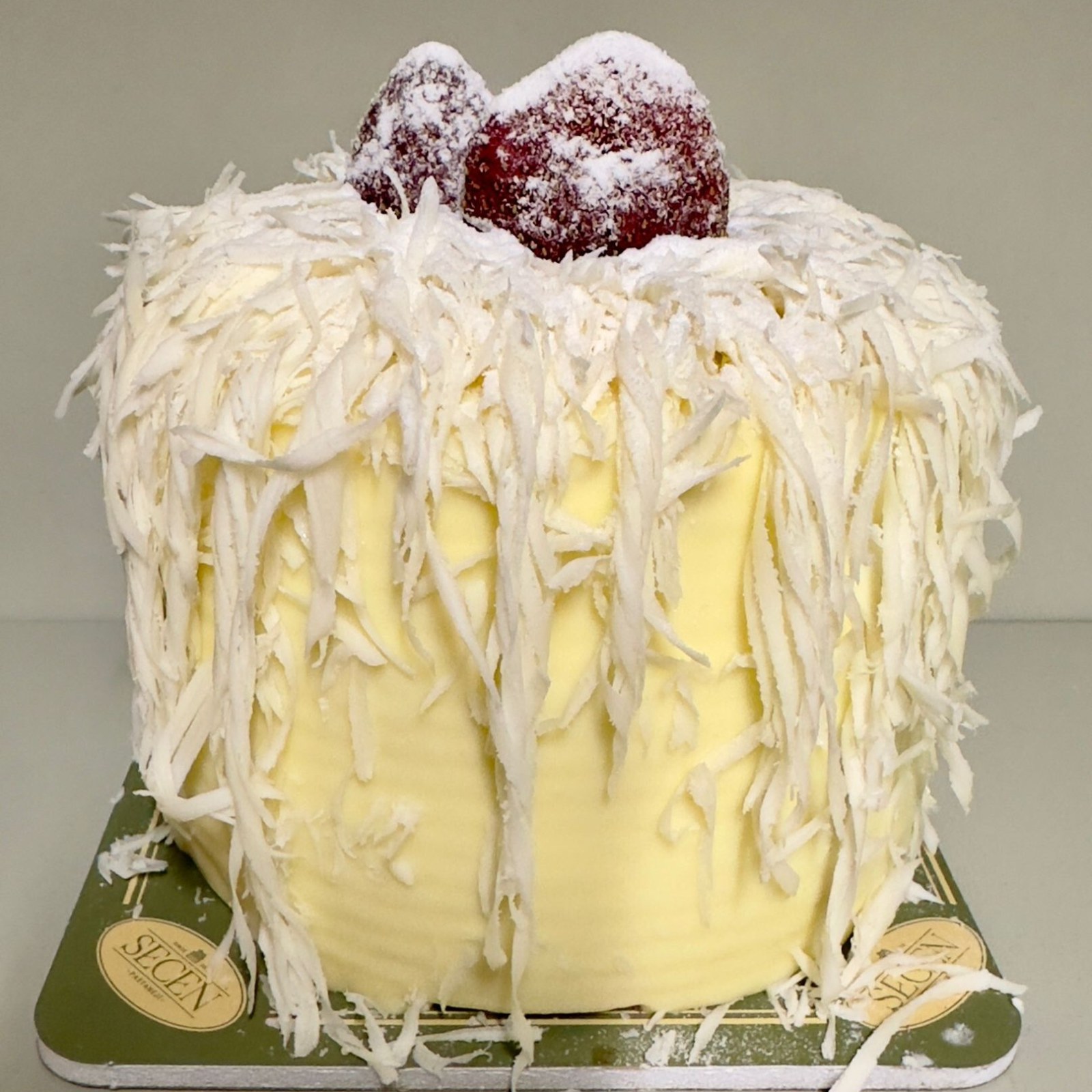 Çilekli Pasta (Adet)