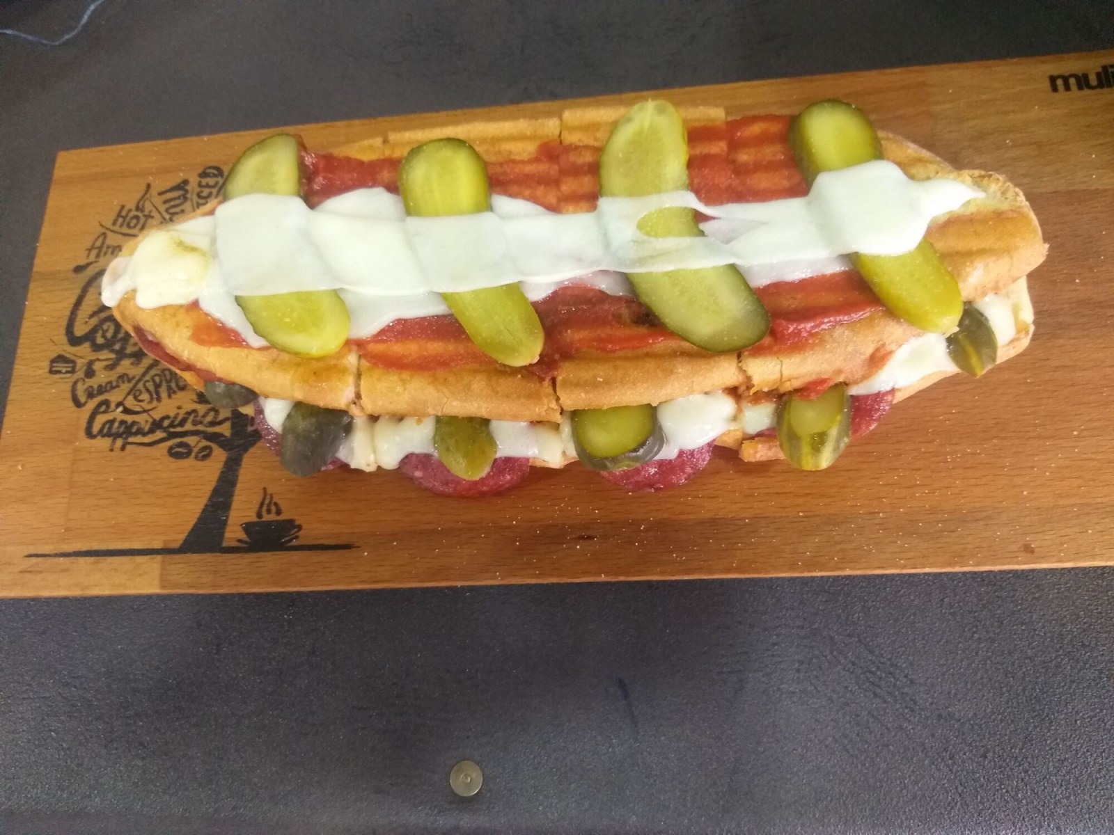 Turşu Salatalı Karışık Tost