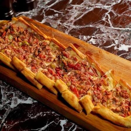 Kuşbaşılı Pide