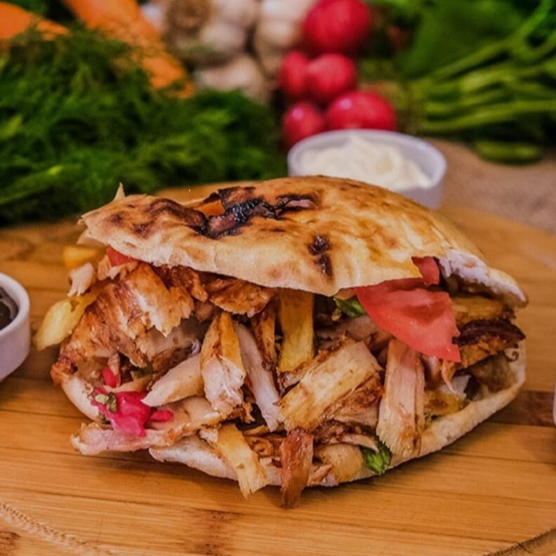 Tombik Tavuk Döner