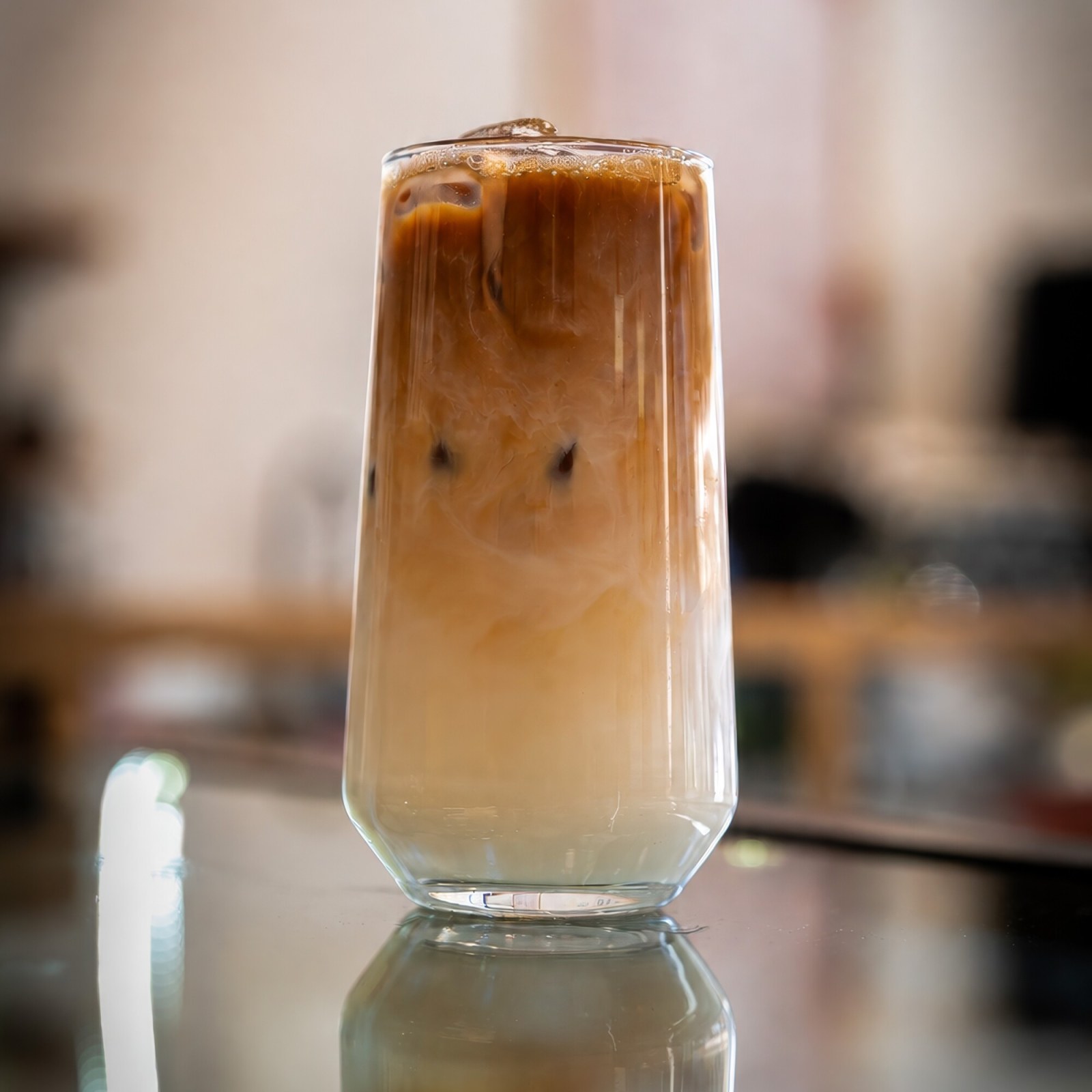 Iced Latte (12 Oz)