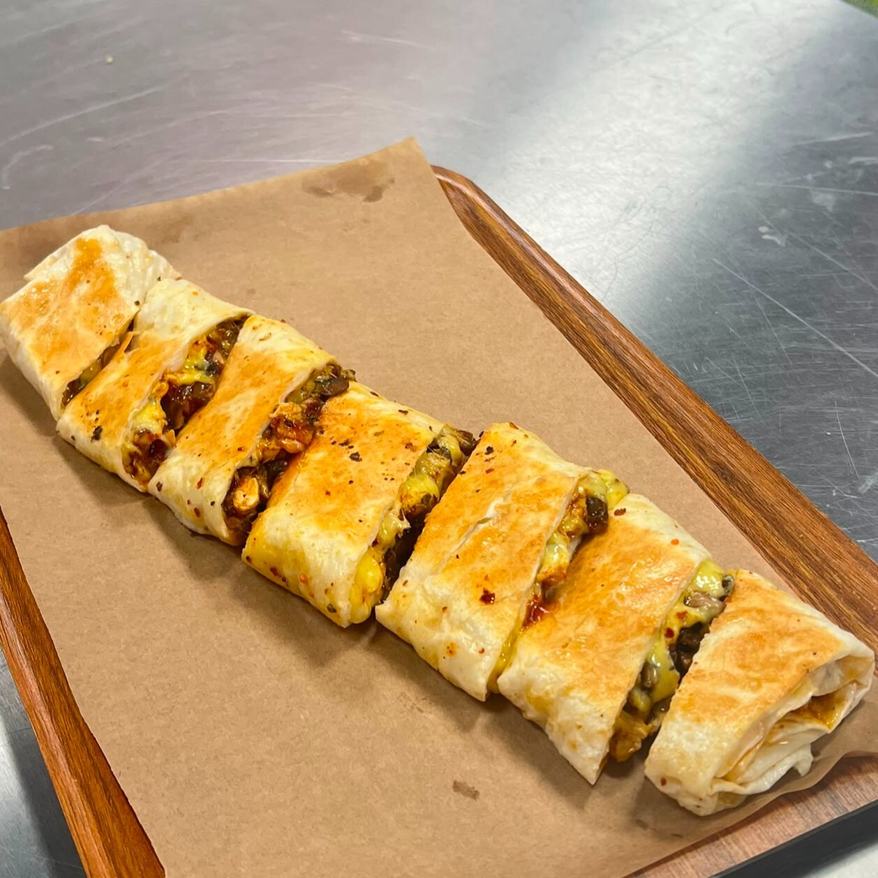 Tonbalıklı Kaşarlı Gözleme