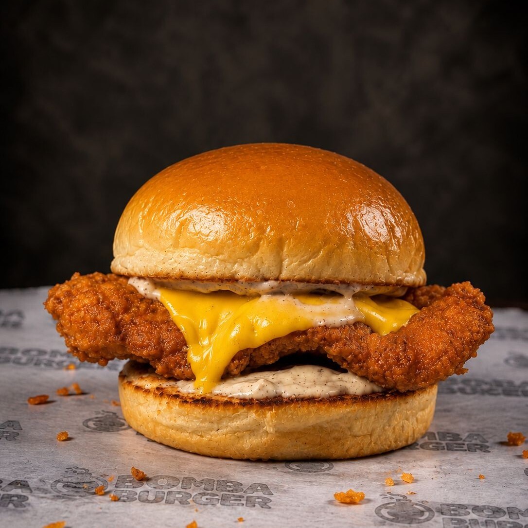 BOMBA Crispy Chicken Burger