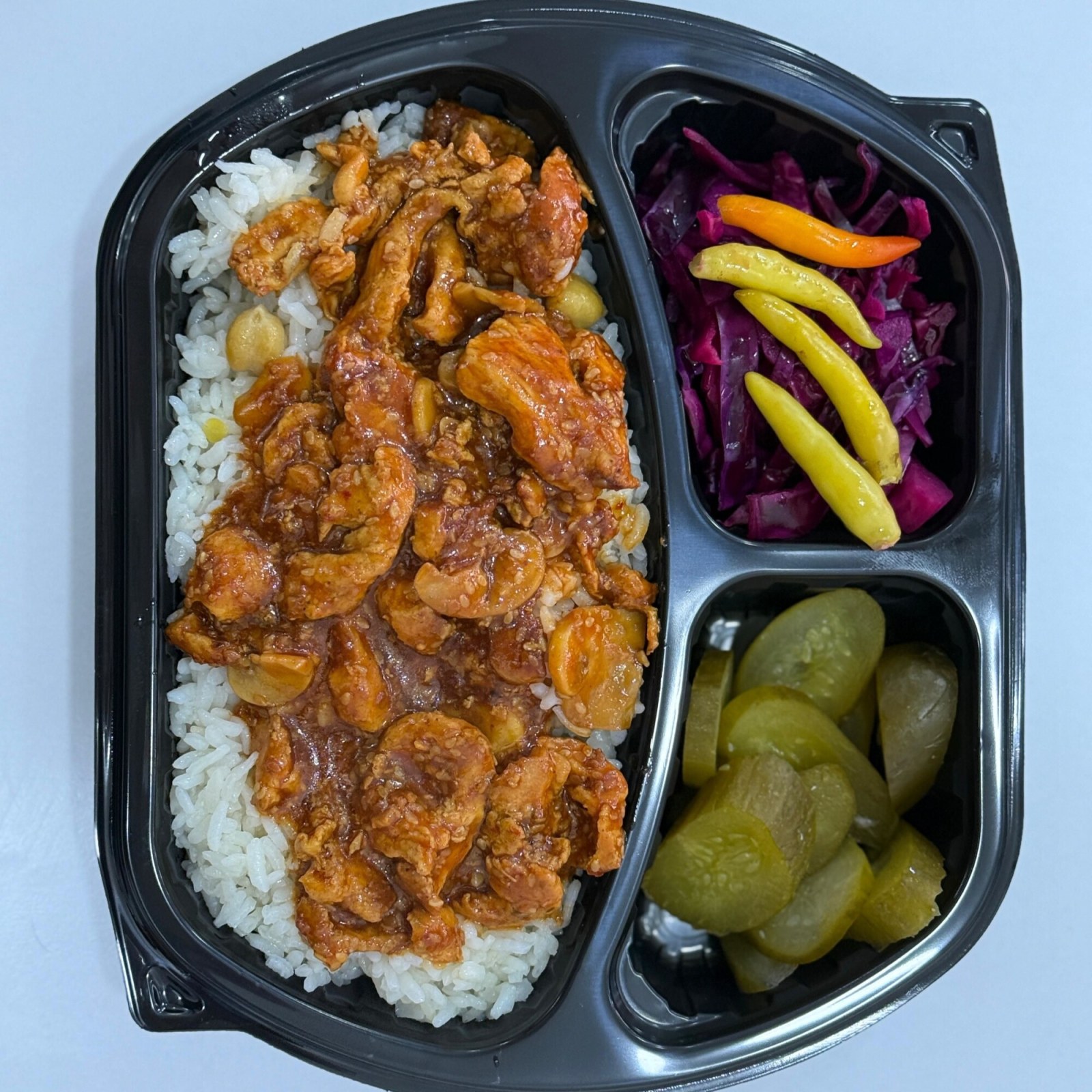 Barbekü Soslu Pilav Üstü Tavuk