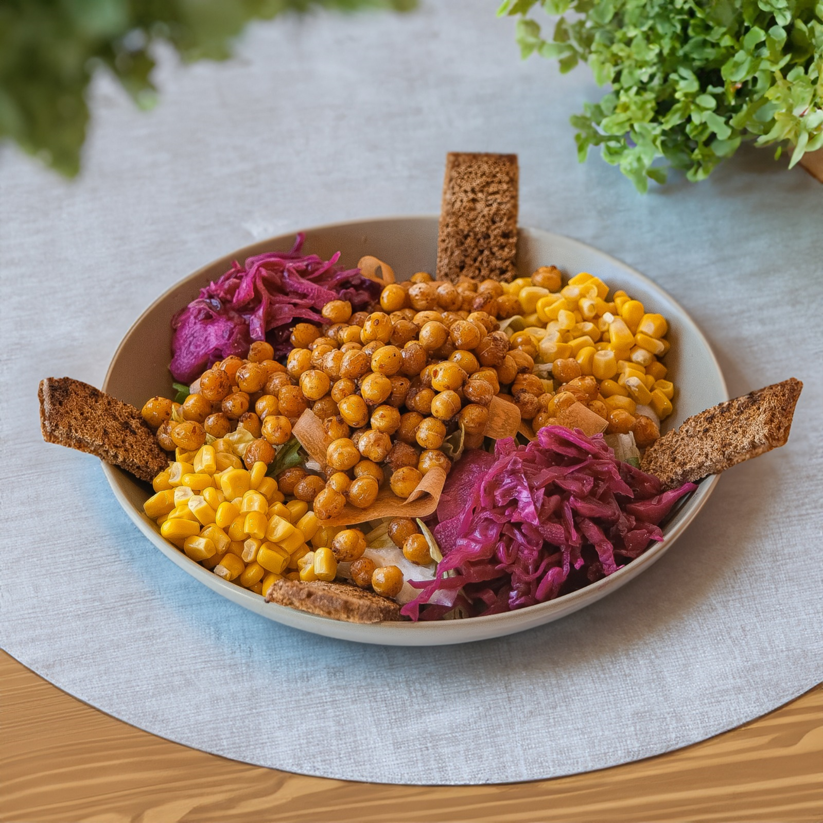 Vegan Proteinli Salata