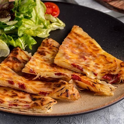 Sucuk Kaşarlı Gözleme
