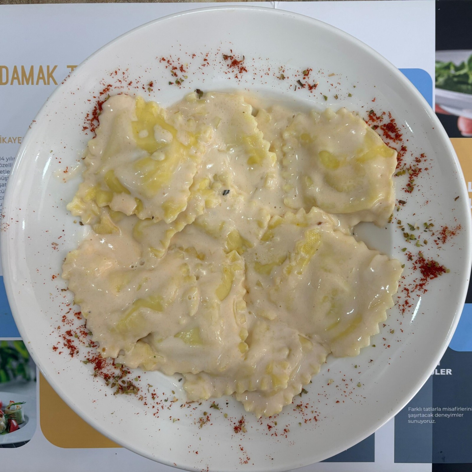 Beş Peynirli Ravioli