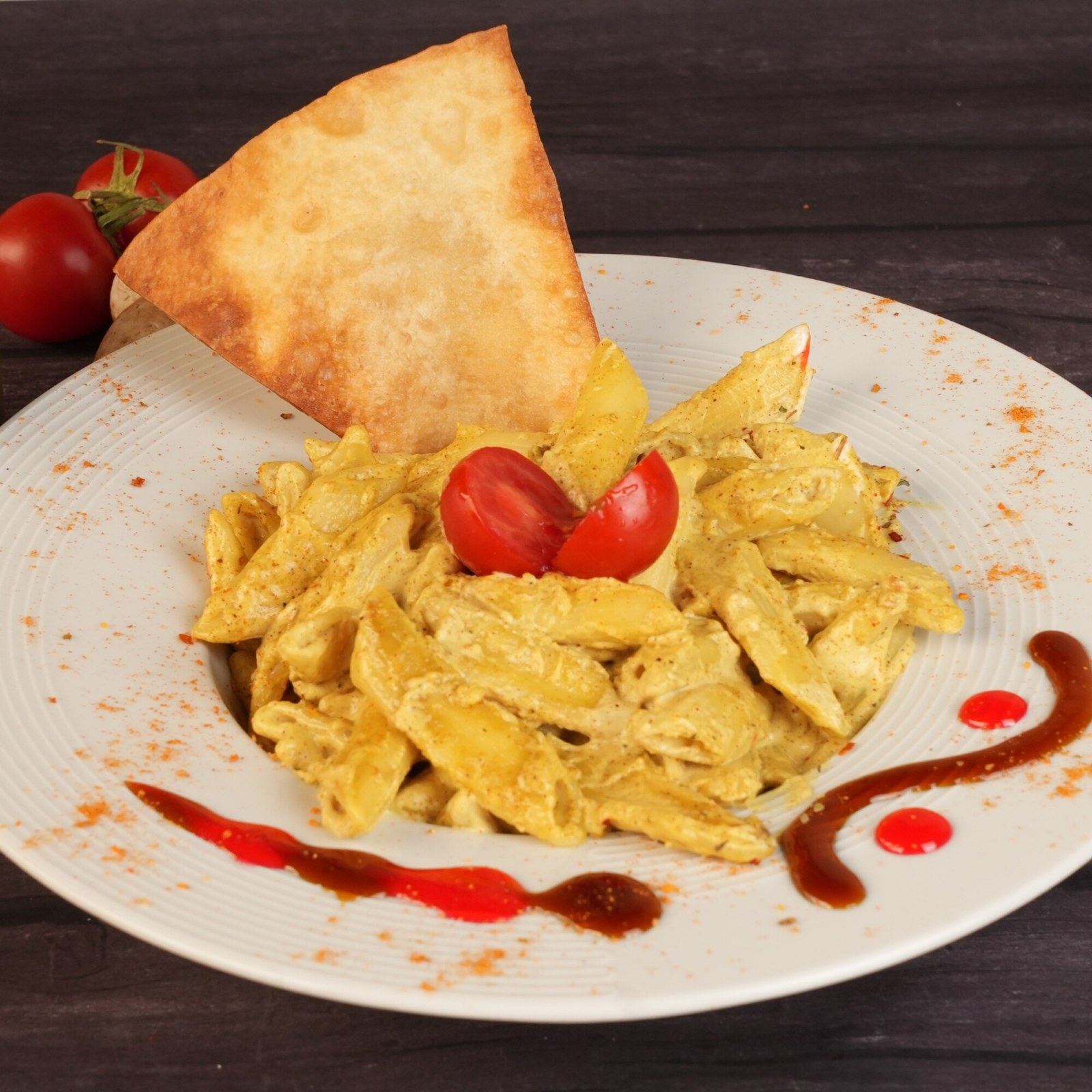 Köri Soslu Penne