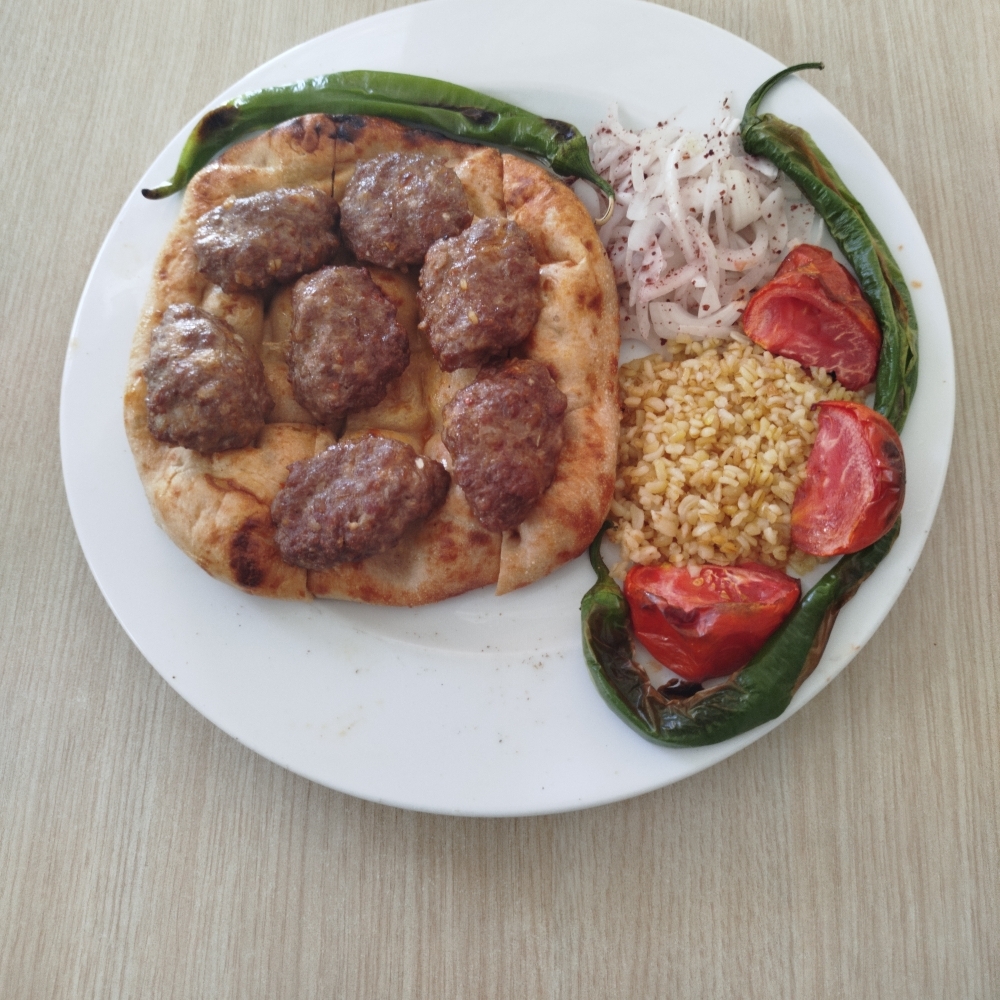 Şiş Köfte