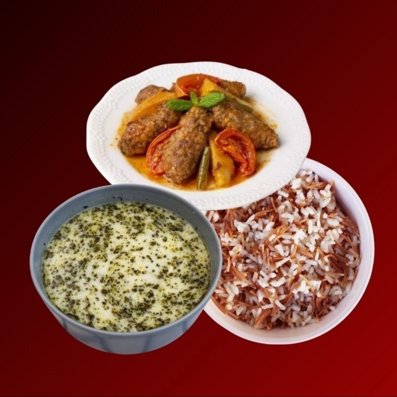 İzmir Köfte & Şehriyeli Pilav & Yayla Çorbası