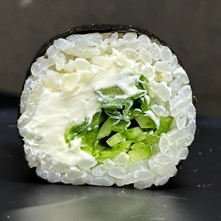 Futomaki Salatalık & Peynir Roll