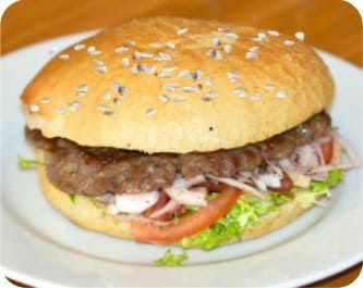 Ekmek Arası Et Köfte