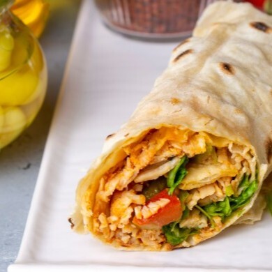 Cheddarlı Katık Tavuk Döner Dürüm